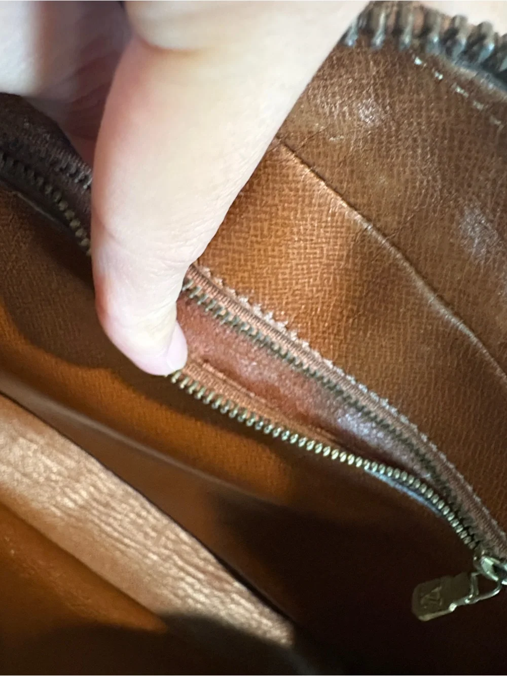 Louis Vuitton Trocadero 27 Monogram Crossbody Bag